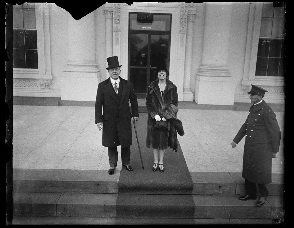 Nicholas Longworth and Alice Roosevelt Longworth in 1927