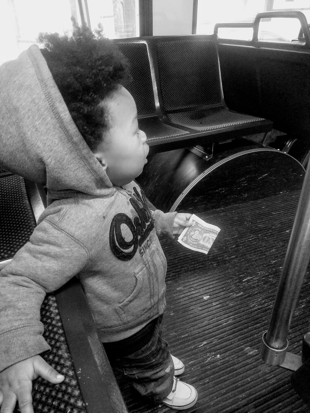 Bus Money | Smithsonian Photo Contest | Smithsonian Magazine