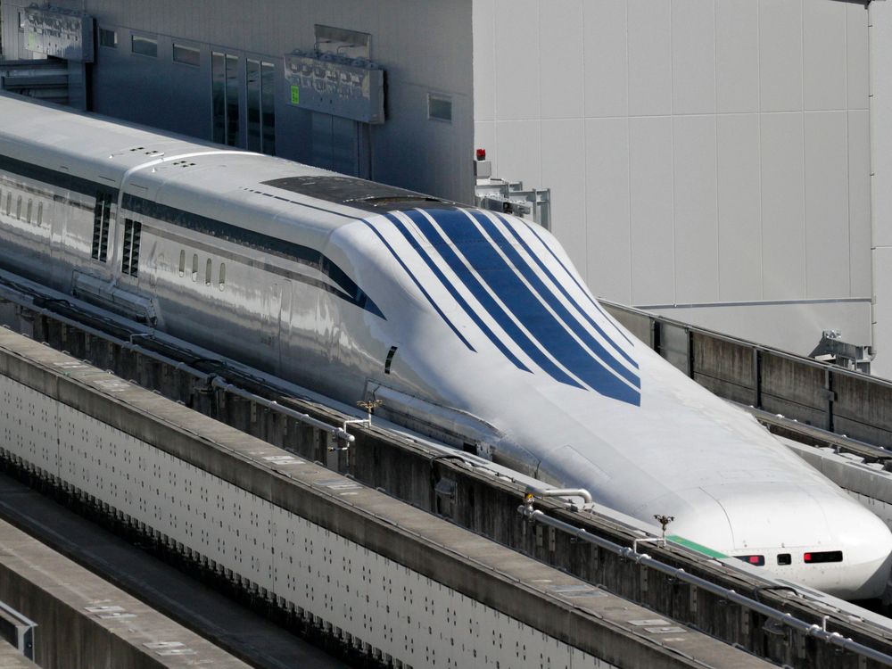 Maglev train