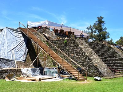 It took a 7.1 magnitude earthquake to unveil one of the pyramid’s oldest secrets: an ancient shrine buried about six-and-a-half feet below Tláloc’s main temple
