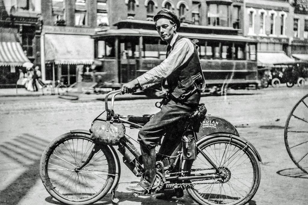 03C_FM2015_LongrenOnBicycle_00557822_LIVE.jpg