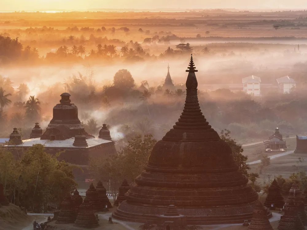 Myanmar temple social