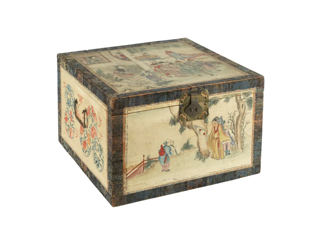 tea chest