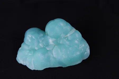 Smithsonite, or zinc spar, is a carbon zinc ore.This mineral was named in 1832 after English chemist and mineralogist James Smithson (founding donor of the Smithsonian Institution).