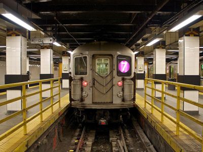 The 7 Line is currently undergoing a system upgrade from one that was installed in the 1930s to one run by computers. 