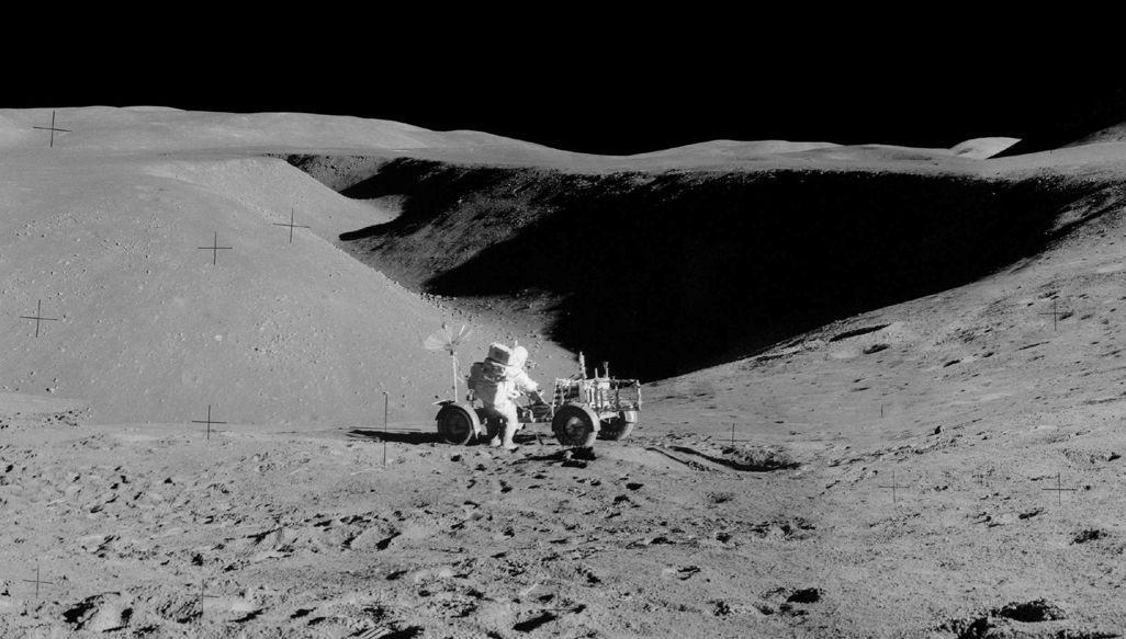 Spudis Apollo 15 post.jpg
