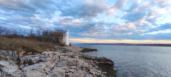 Rtac Lighthouse, St James, Croatia thumbnail