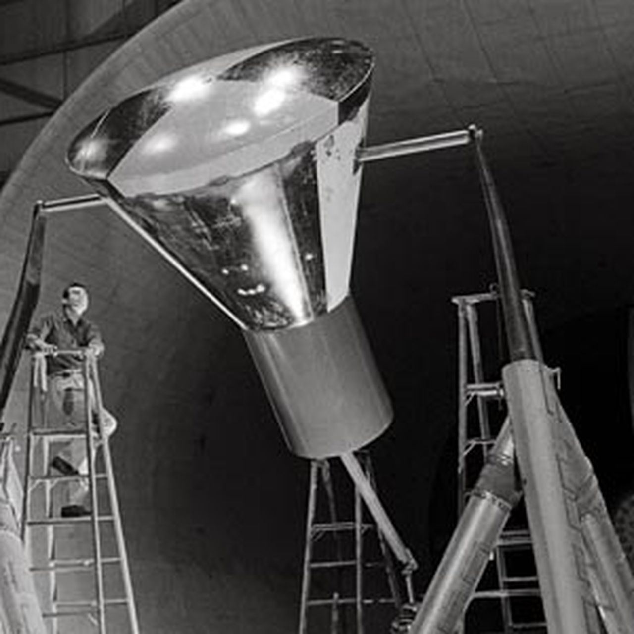 Wind Rider Spacecraft