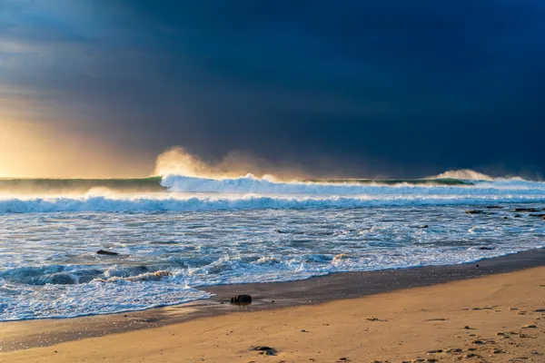 Two perfect waves at dawn in Africa thumbnail