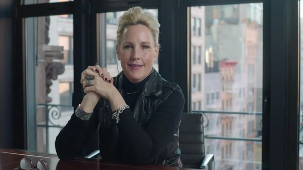 Preview thumbnail for Erin Brockovich Congratulates Marc Edwards and LeeAnne Walters on Winning the 2016 American Ingenuity Award for Social Progress