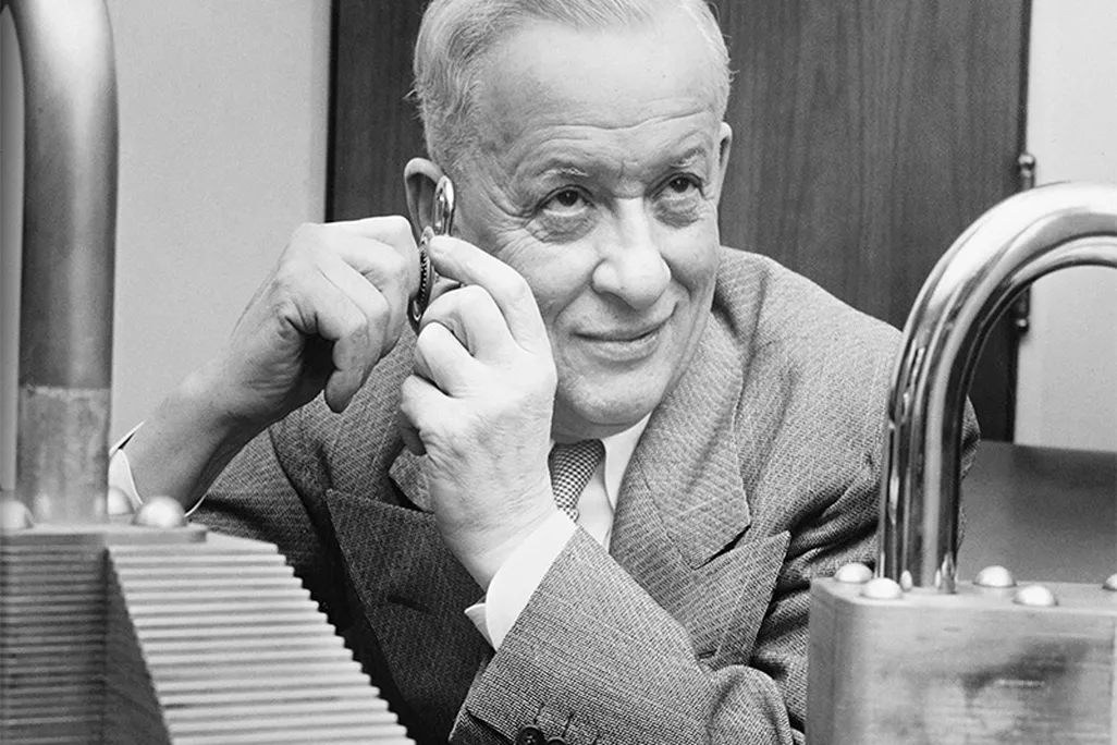 Harry Soref.jpg