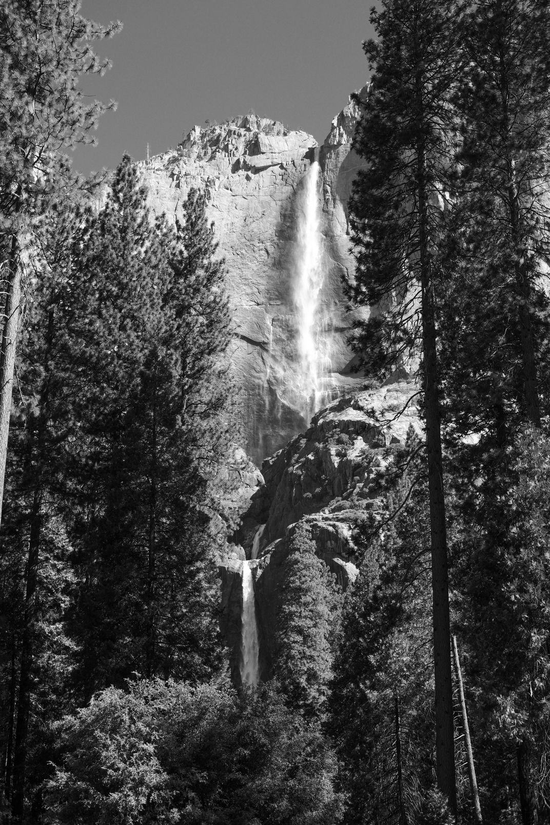 The Twin Cascades In Yosemite National Park Smithsonian Photo Contest