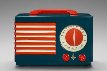 Emerson&#39;s Patriot Radio, model FC-400, made in 1940