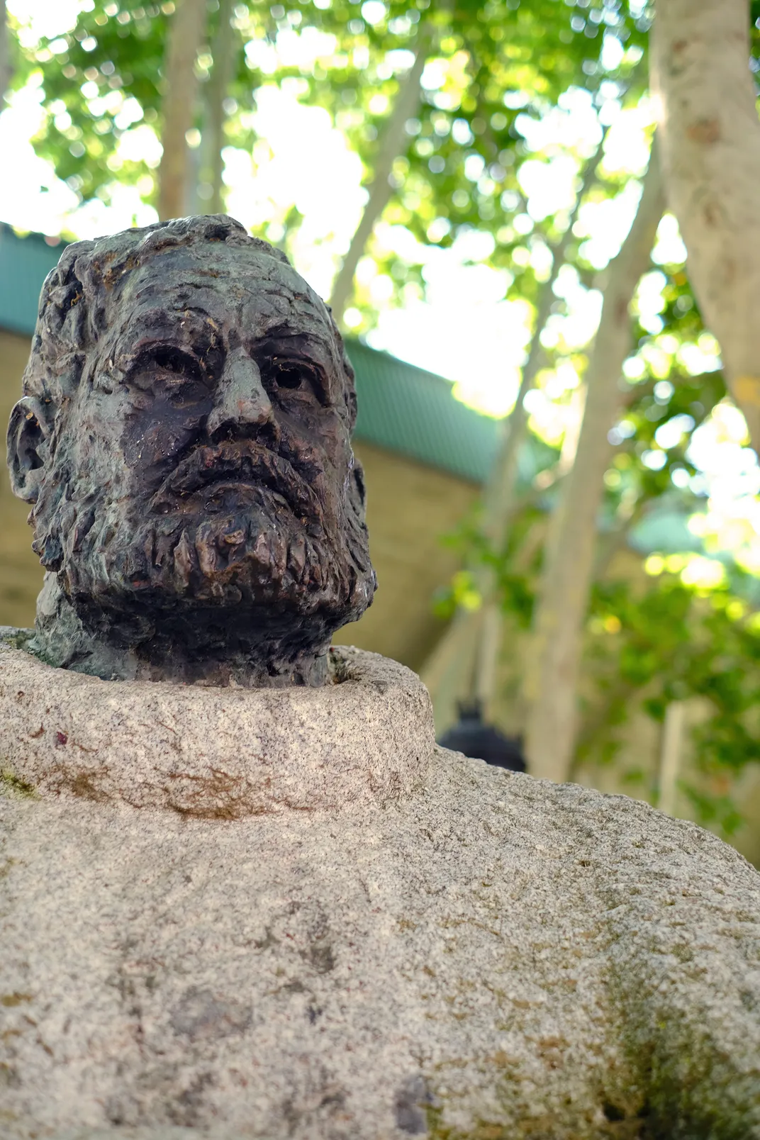 Hemingway statue