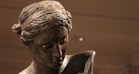 Detail of the Cleveland Apollo Sauroktonos