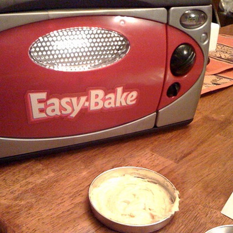 How Easy-Bake Ovens Work