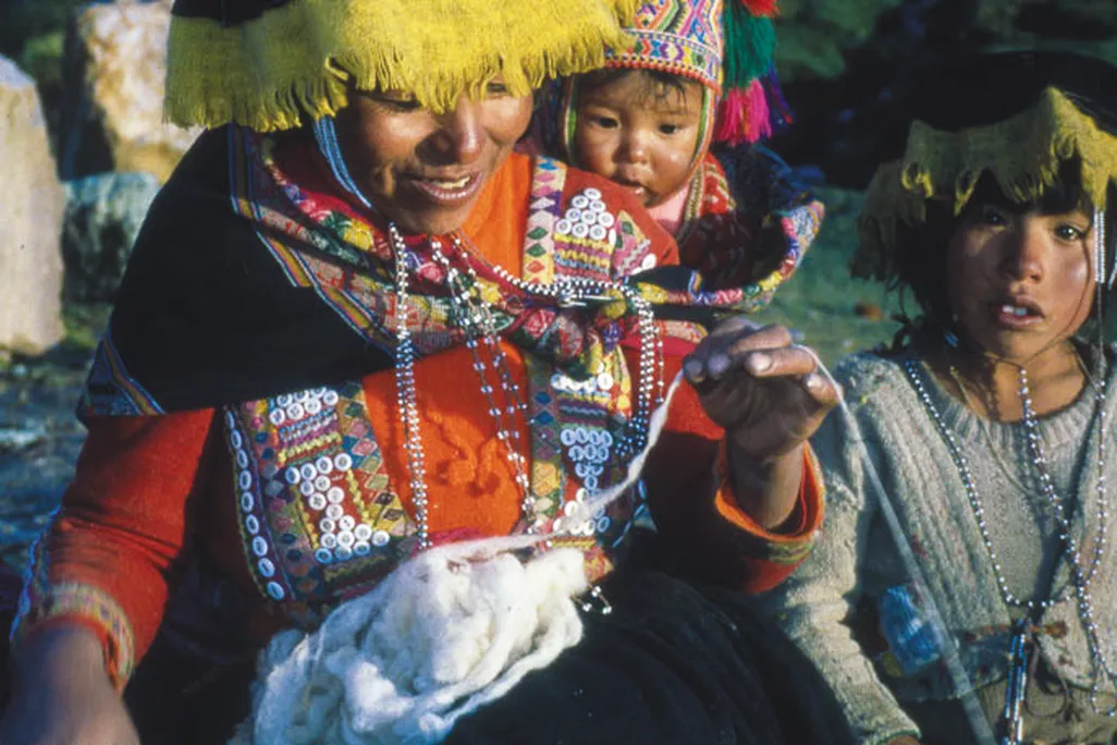 SQJ_1507_Inca_Weaving_01-FOR-WEB.jpg