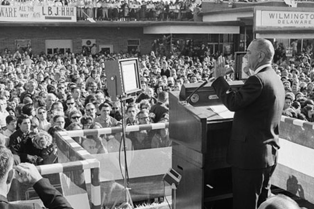 Teleprompter-U1446189-631.jpg