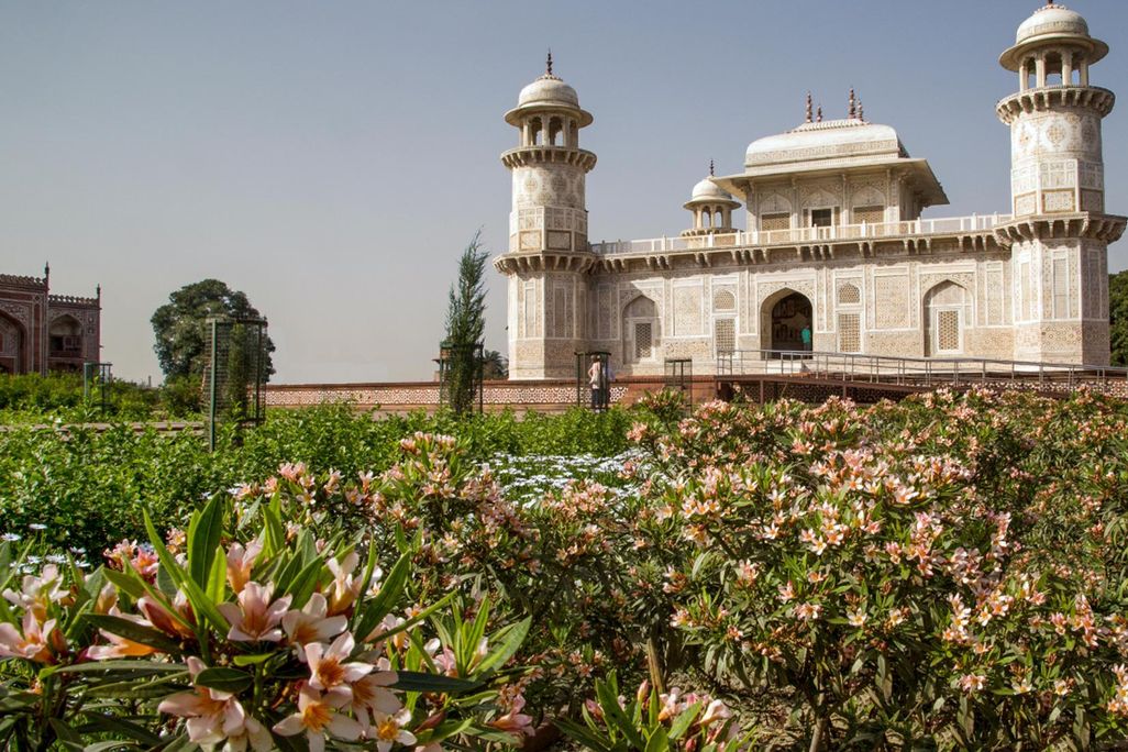 Agra Gardens