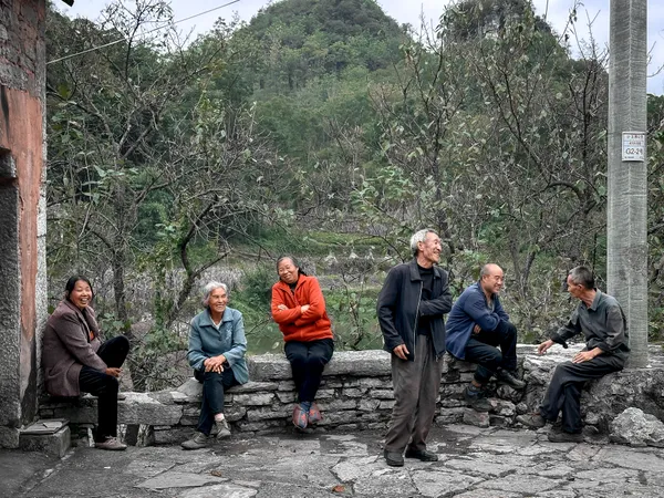 Afternoon Chats in Jiwang Village thumbnail