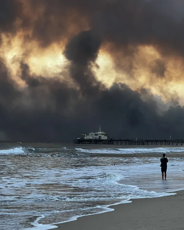 Man Captures Nature: Bearing Witness to Disaster thumbnail