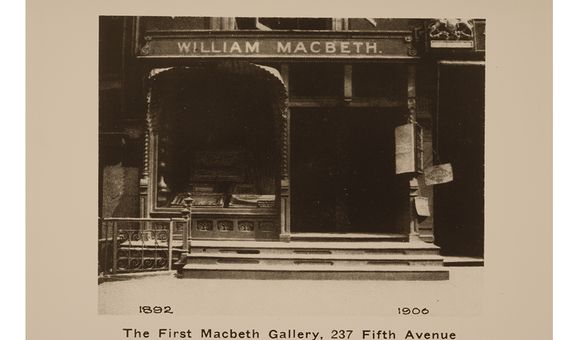 Macbeth Gallery, ca. 1896 / unidentified photographer. Macbeth Gallery records, 1838-1968, bulk 1892-1953. Archives of American Art, Smithsonian Institution.