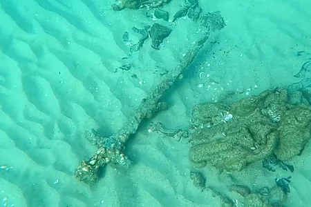 A diver discovered the 900-year-old sword in a natural cove off the coast of northern Israel.