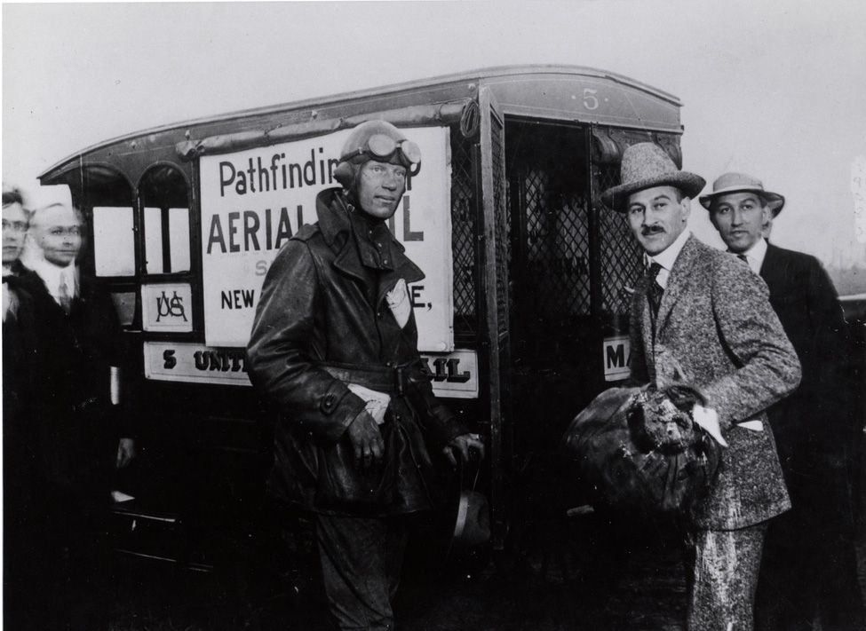 Pilot Max Miller and Air Mail Service superintendent Benjamin Lipsner (right) before Miller's pathfinding flight between New York and Chicago in 1918.