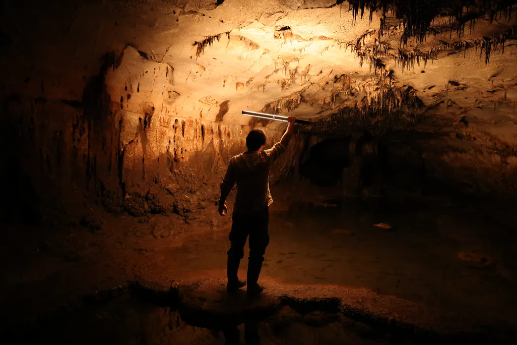 Cave chamber