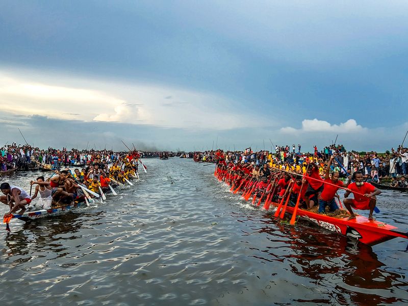 Traditional boat race of Bangladesh Smithsonian Photo Contest