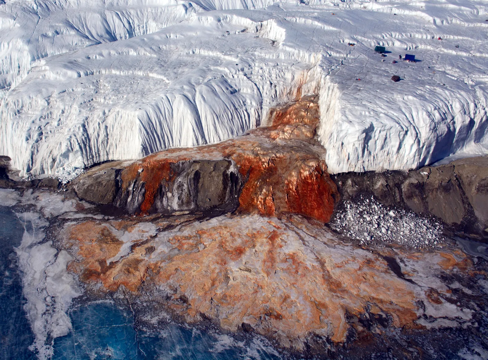 Scientists Find Life in Antarctica's Blood Red Falls | Smart News| Smithsonian Magazine