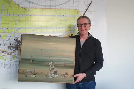 German investigators found the 20th-century painting in a trash container at the Düsseldorf Airport.