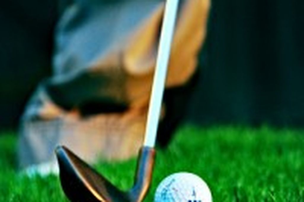 20110520104023golf-200x300.jpg
