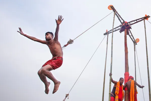 a circle of devotion thumbnail