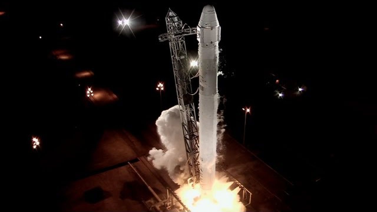 Preview thumbnail for Elon Musk's Journey to Mars