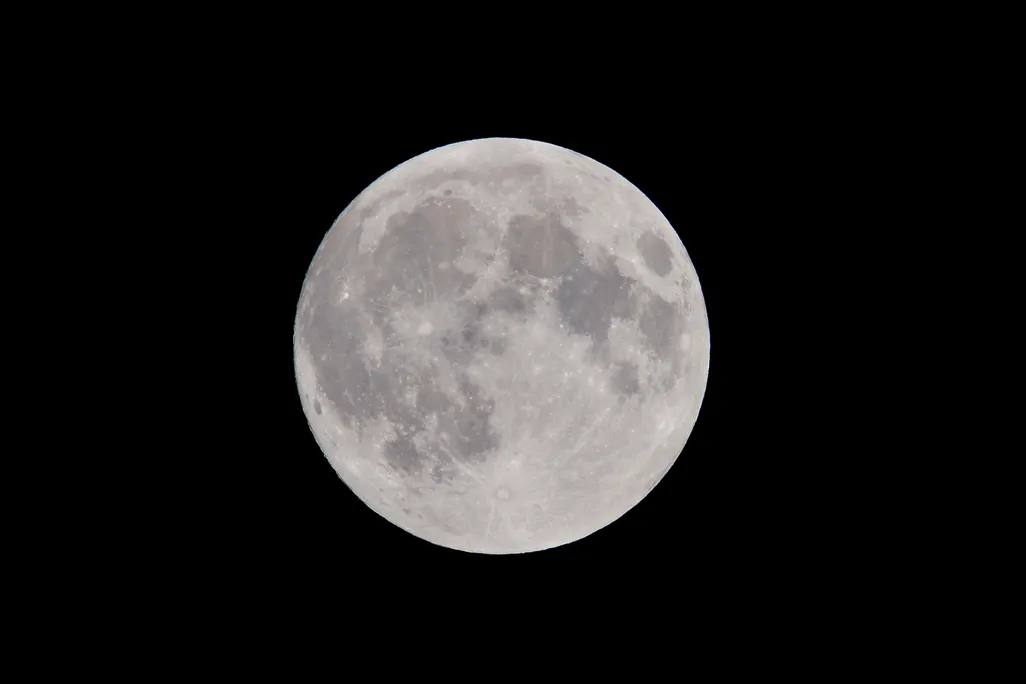 Full moon in the night sky