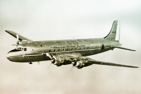 The Flagship Washington was one of the DC-4s that American Airlines used for its transatlantic passenger service. The sleek “landplane” was faster and safer than the passenger seaplanes that preceded it.
