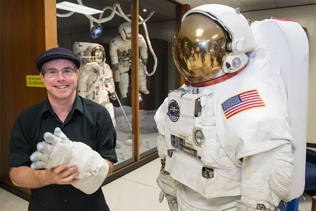 Andy Weir