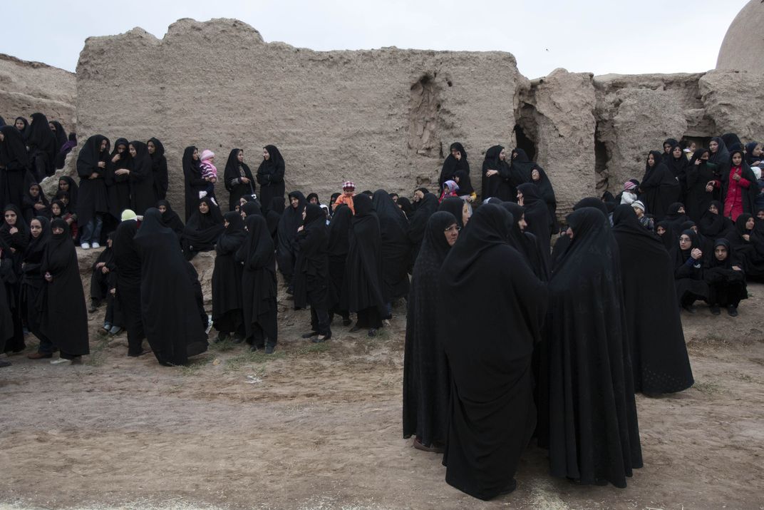 women stand in ancient place to see the ashoura ceremony near isfahan ...