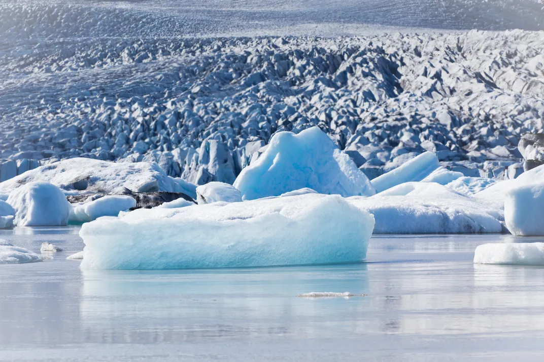 Jökusárlón Glacier Lagoon in Vatnajökull National Park