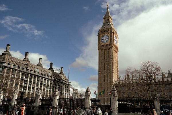 A View of Big Ben in London thumbnail