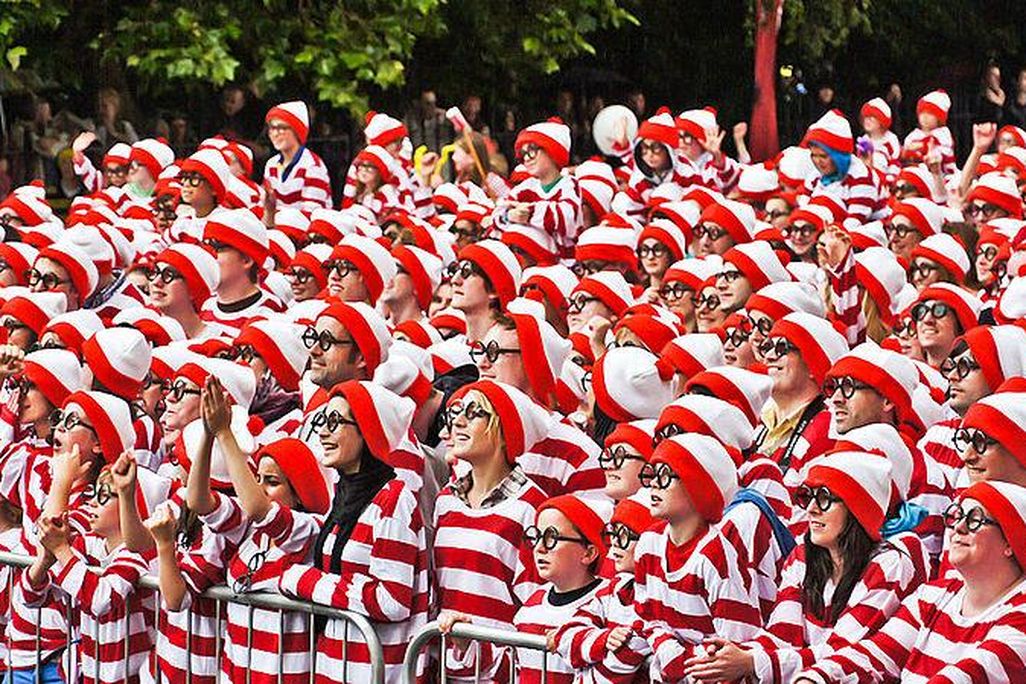Where’s_Wally_World_Record_(5846729480).jpg