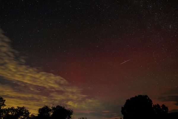 An aurora during the Perseid meteor shower thumbnail