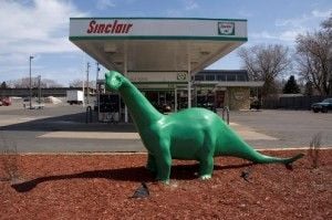 20110520083218Sinclair-Dinosaur-300x199.jpg