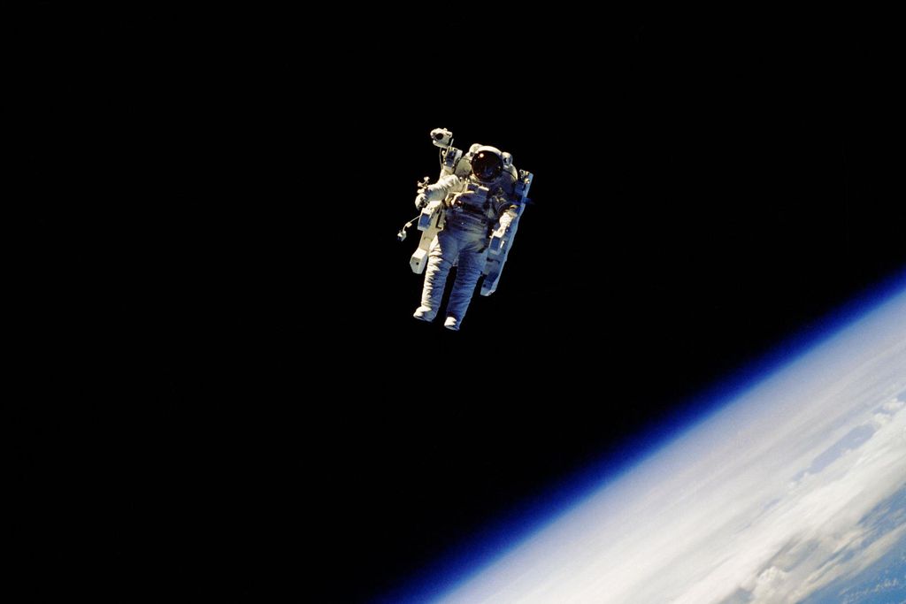 s84-27035_large.jpg