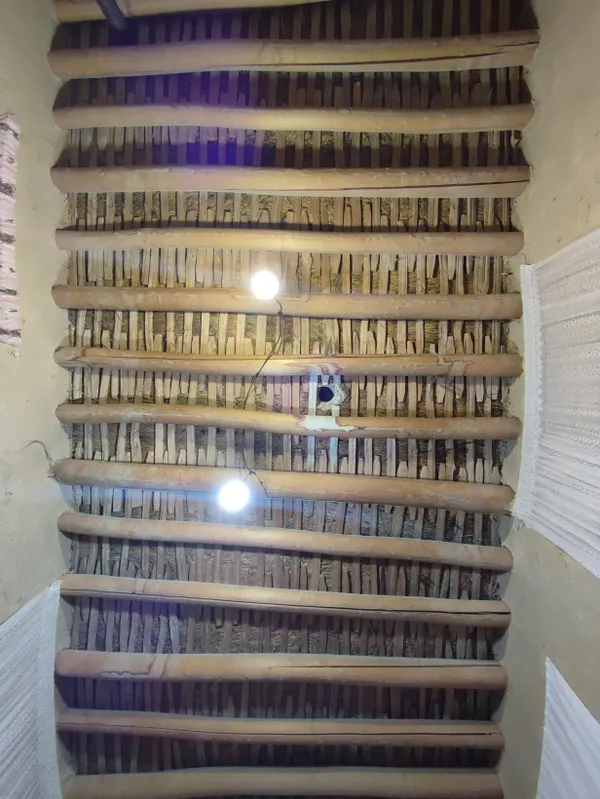 Wooden roof thumbnail