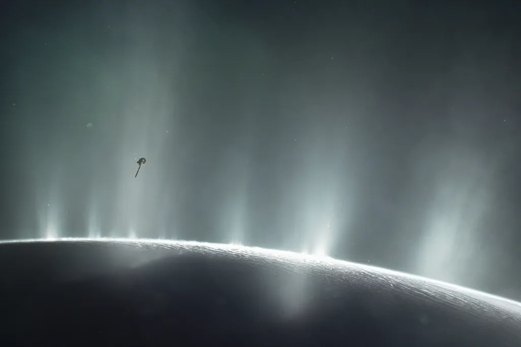 Enceledus Plume