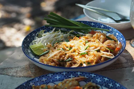 Pad thai&nbsp;is made by stir frying thin flat rice noodles in garlic, chai&nbsp;poh (Chinese sweet-salty preserved radish), dried shrimp and tofu, with a sauce made of ​fish sauce, tamarind paste and palm sugar.