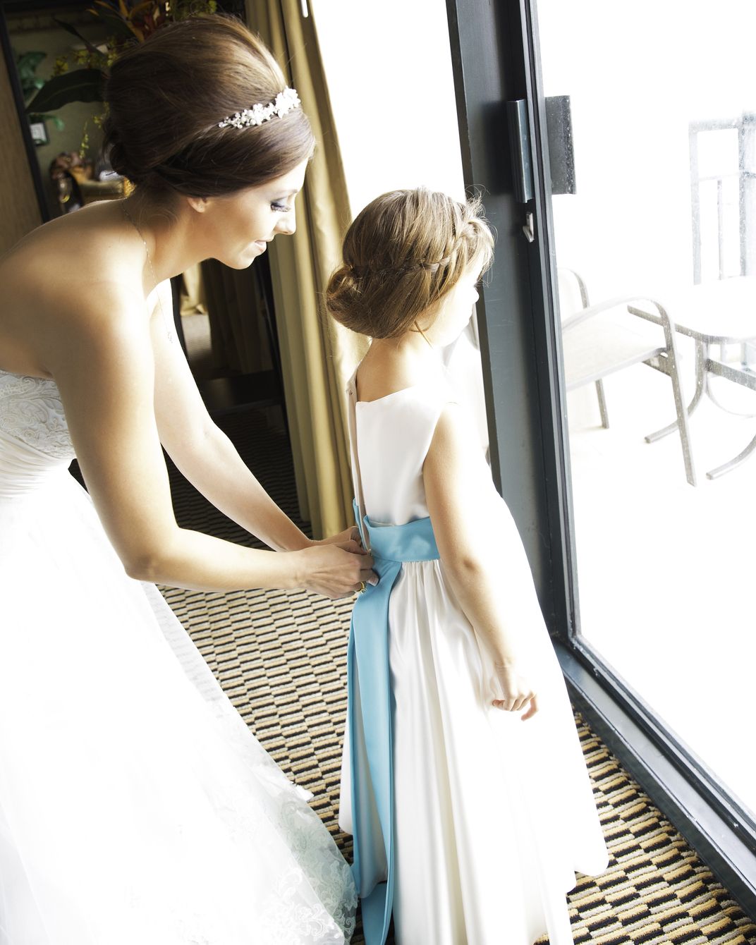 The Bride Zipping Up Her Flower Girl Daughters Dress On The Wedding Day Smithsonian Photo 9691