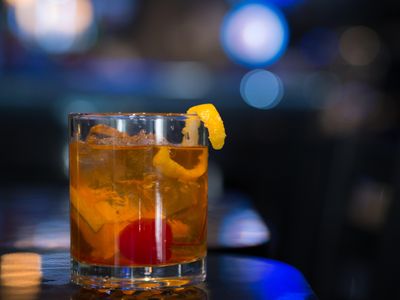 Order an old fashioned at the Frolic Room on Hollywood Boulevard, an old haunt of show business greats like Frank Sinatra and Judy Garland.